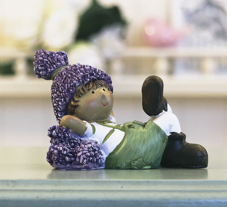 Декоративная статуэтка мальчик Лаванда h10см 1003608-2 зел.шорт