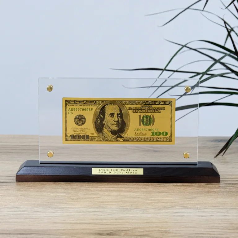 Індивідуальна банкнота 100 USD (долар) із золотим напиленням 28*14*6 см &ndash; чудовий сувенір або бізнес-подарунок ГП60076