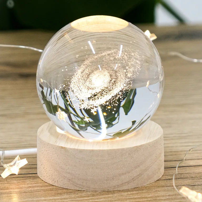 3D Лазерна кришталева Сфера Галактика з LED підсвічуванням на дерев'яній підставці USB 7.5*6.5 см MH-Q0198-3-6D